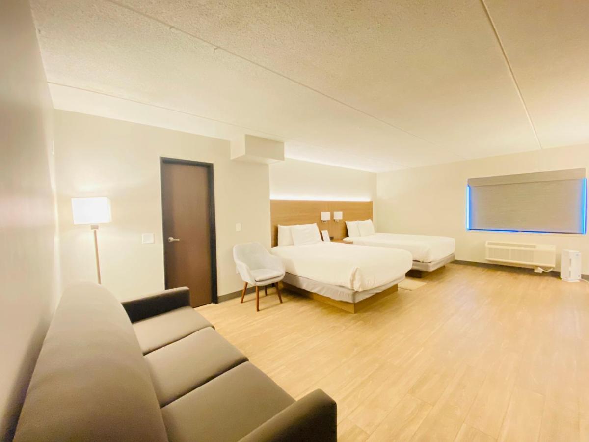 Superior Stay Hotel Marquette Extérieur photo